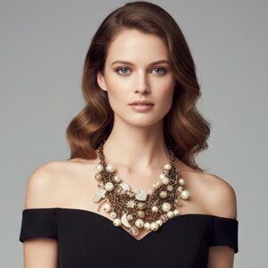 Elegant Gold and Cream Statement Necklace